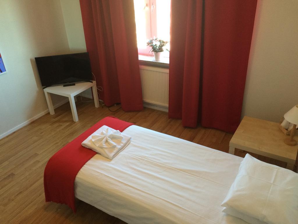 Hotell Oestergyllen Linköping Esterno foto