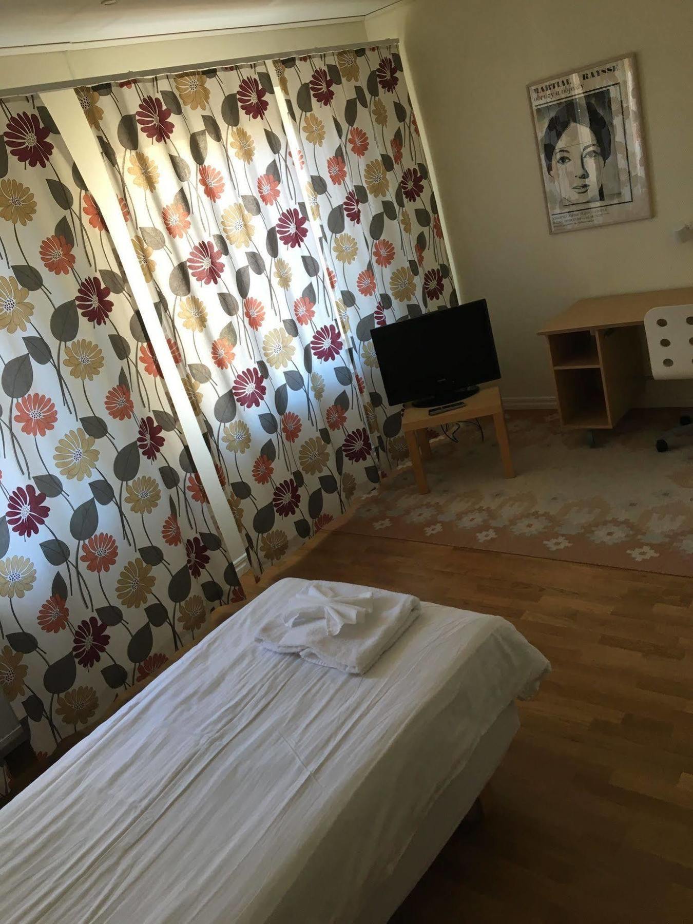 Hotell Oestergyllen Linköping Esterno foto